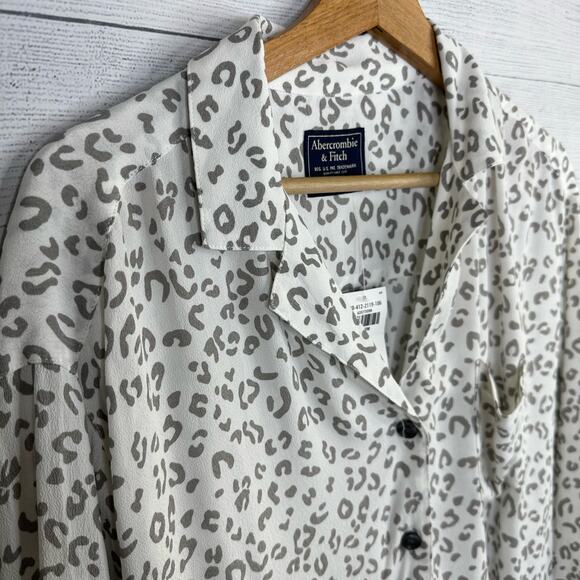 Abercrombie & Fitch Womens size Medium Leopard Cheetah Print Cropped Blouse NEW - Picture 5 of 12
